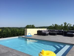 Etanchéité de piscine et terrasse avec carrelage sur plot à Bordeaux